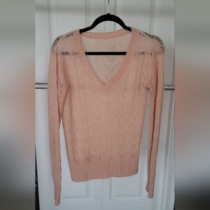 Elegant Pink V-Neck Sweater